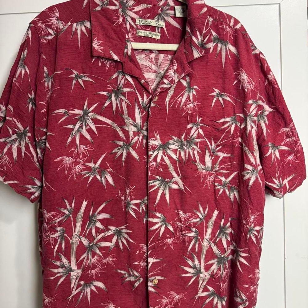 Batik Bay 100% Silk Hawaiian Shirt XL Red Tropical Bamboo Camp Shirt
